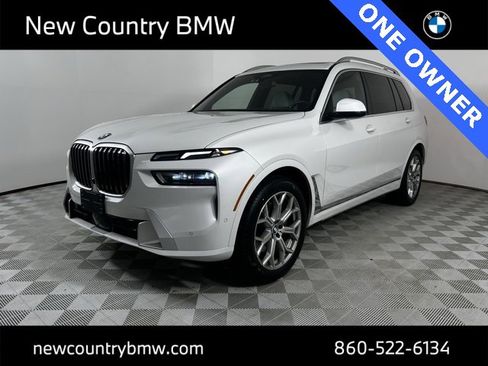 Used 2023 BMW X7 xDrive40i w/ Executive Package image 3