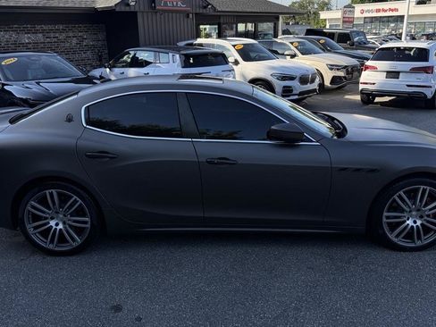 Used 2019 Maserati Ghibli S GranLusso AWD/4WD image 20
