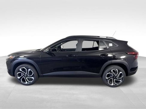 New 2026 Chevrolet Trax RS FWD image 6