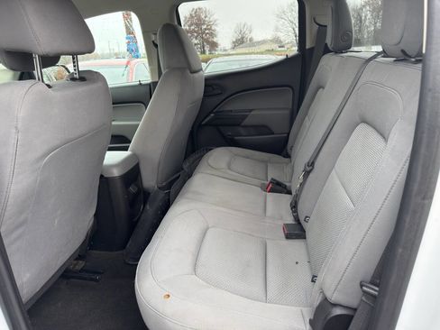 Used 2017 Chevrolet Colorado W/T w/ WT Convenience Package RWD image 9