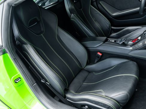 Used 2015 Lamborghini Huracan LP 610-4 AWD/4WD image 20