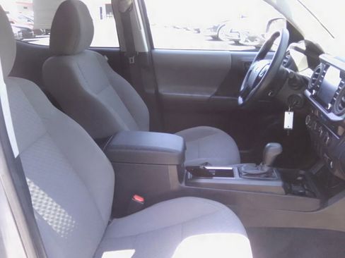 Used 2023 Toyota Tacoma SR AWD/4WD image 11