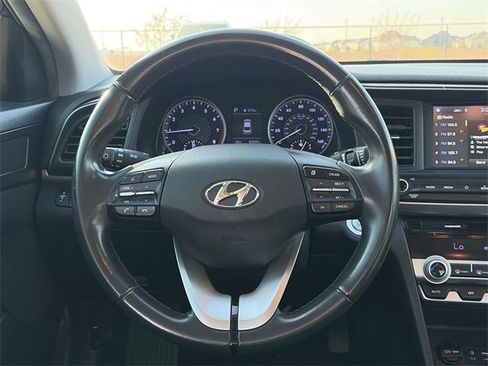 Used 2020 Hyundai Elantra Value Edition w/ Cargo Package (C1) image 15