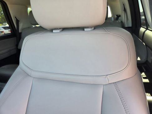 New 2026 Ford Expedition Active RWD image 12