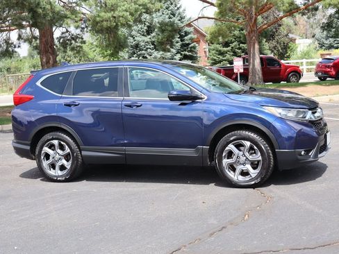 Used 2017 Honda CR-V EX-L image 2