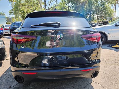 Used 2019 Alfa Romeo Stelvio AWD image 7