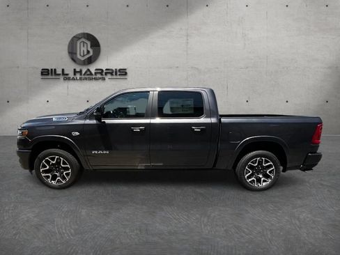 New 2026 RAM 1500 Laramie w/ Laramie Preferred Package AWD/4WD image 8