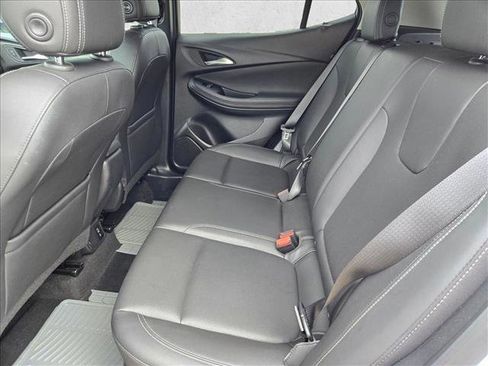 Used 2024 Buick Encore GX Sport Touring FWD image 17