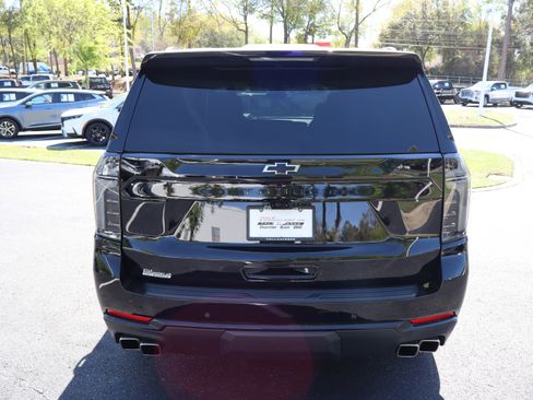 Used 2025 Chevrolet Tahoe High Country image 8