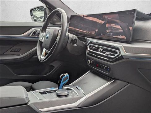 Used 2023 BMW i4 eDrive35 RWD image 21