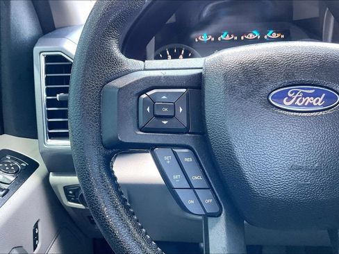 Used 2016 Ford F150 XLT w/ Equipment Group 302A Luxury RWD image 10