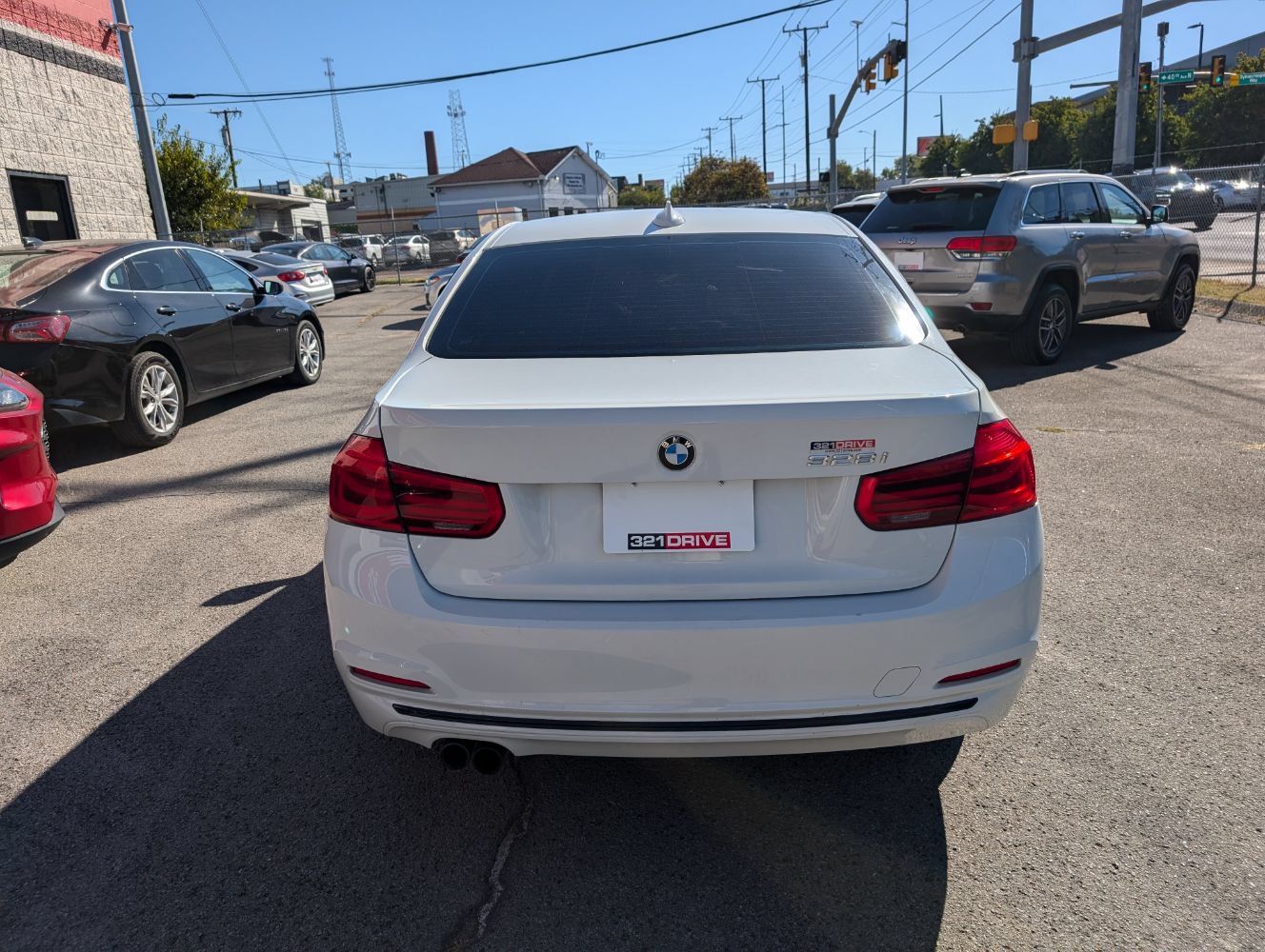 Used 2016 BMW 328i Sedan RWD image 7