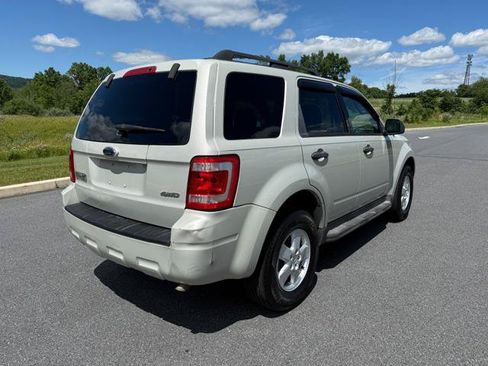 Used 2009 Ford Escape XLT AWD/4WD image 6