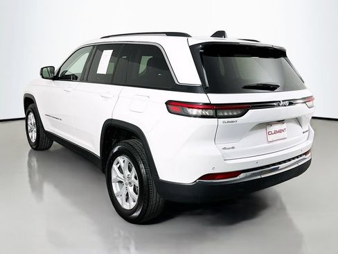 Used 2023 Jeep Grand Cherokee Limited AWD/4WD image 9