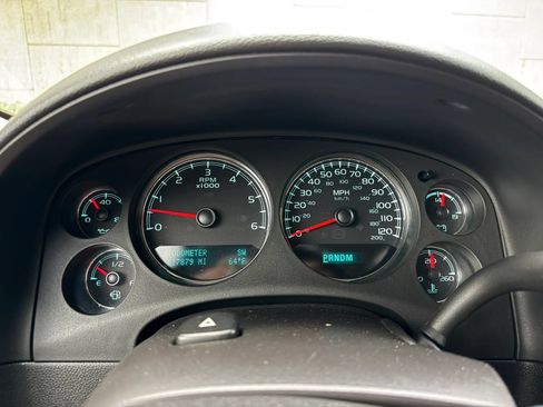 Used 2013 Chevrolet Tahoe LT RWD image 28
