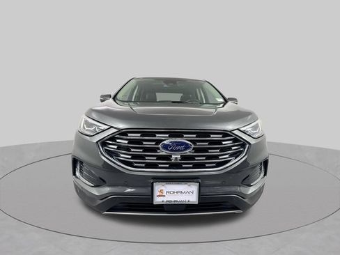 Used 2020 Ford Edge Titanium w/ Equipment Group 301A AWD/4WD image 26