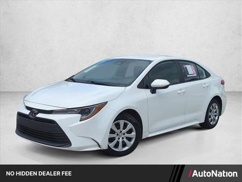 Used 2023 Toyota Corolla LE FWD image 1