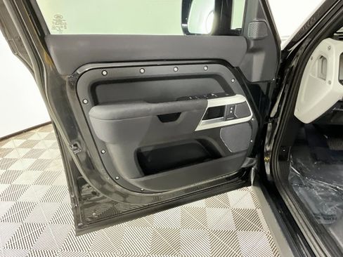 Certified 2023 Land Rover Defender 110 S image 18