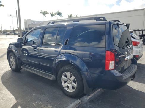Used 2008 Nissan Pathfinder SE w/ Premium Pkg image 5