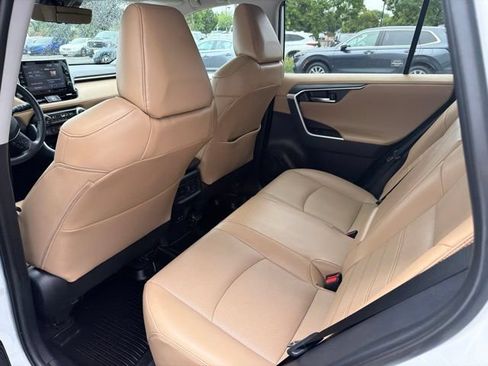 Certified 2022 Toyota RAV4 Limited AWD/4WD image 6