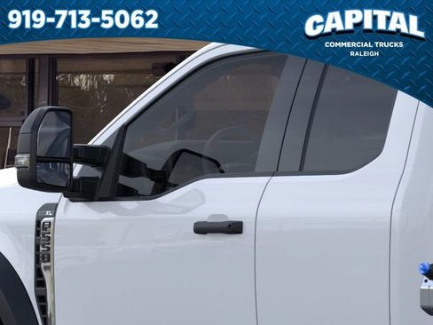 New 2026 Ford F550 4x4 Supercab Super Duty image 22