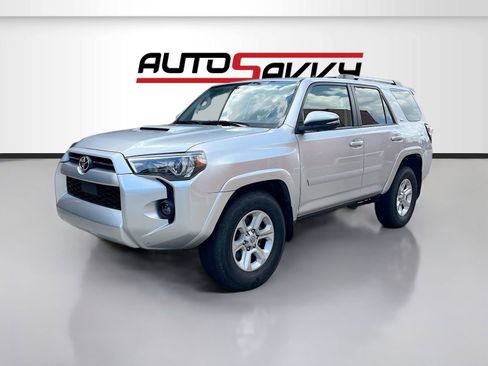 Used 2023 Toyota 4Runner SR5 Premium w/ Wilderness Package (TMS) RWD image 3