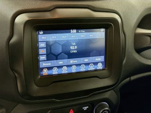 Used 2021 Jeep Renegade Sport FWD image 15