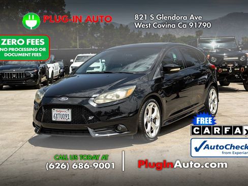 Used 2013 Ford Focus ST FWD image 4