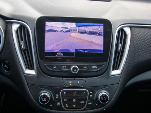 Used 2024 Chevrolet Malibu LT FWD image 26