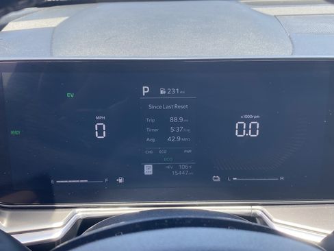 Certified 2025 Kia Sorento EX AWD/4WD image 29