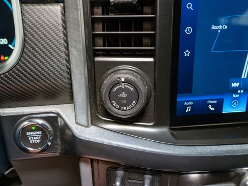 Used 2021 Ford F150 Limited image 31