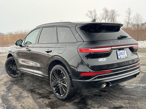 Used 2023 Lincoln Corsair Reserve w/ Equipment Group 202A image 2