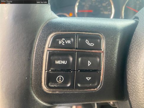 Used 2014 Jeep Wrangler Unlimited Sahara w/ Connectivity Group AWD/4WD image 24