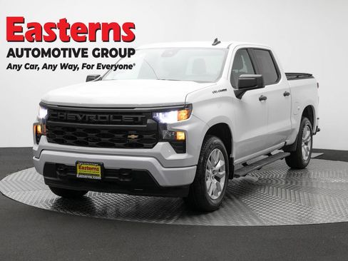 Used 2023 Chevrolet Silverado 1500 Custom RWD image 1