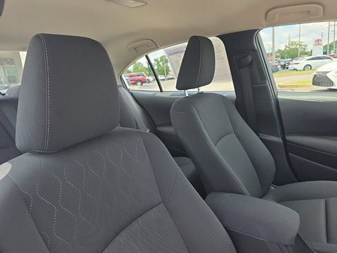 Used 2024 Toyota Corolla LE FWD image 10