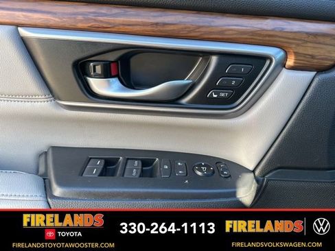 Used 2020 Honda CR-V Touring image 17