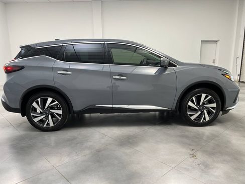 Used 2024 Nissan Murano SL FWD image 10