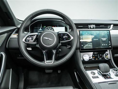 New 2026 Jaguar F-PACE R-Dynamic S AWD/4WD image 19