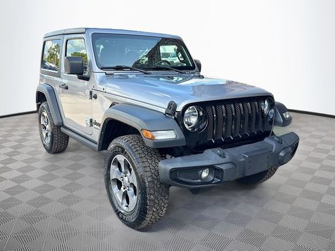 Used 2021 Jeep Wrangler Sport image 4