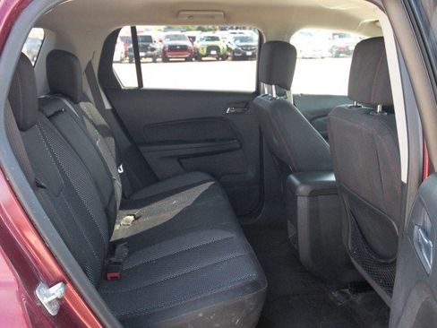 Used 2017 GMC Terrain SLE AWD/4WD image 27