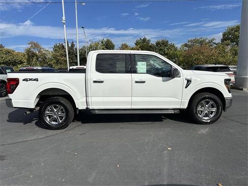 Certified 2025 Ford F150 XLT w/ Equipment Group 301A Standard image 4