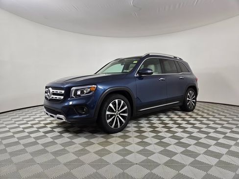 Certified 2021 Mercedes-Benz GLB 250 4MATIC image 3