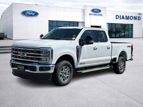 New 2026 Ford F250 Lariat w/ FX4 Off-Road Package AWD/4WD image 1