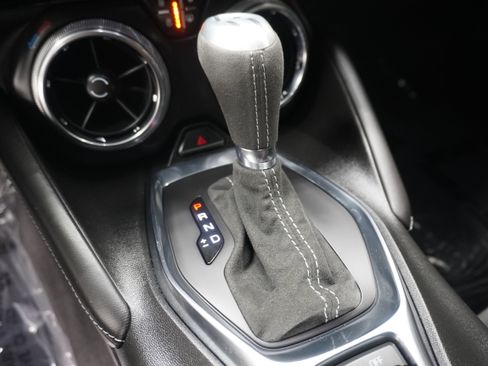 Used 2022 Chevrolet Camaro SS RWD image 25