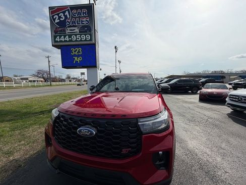 Used 2025 Ford Explorer ST w/ Sun And Sound Package image 8
