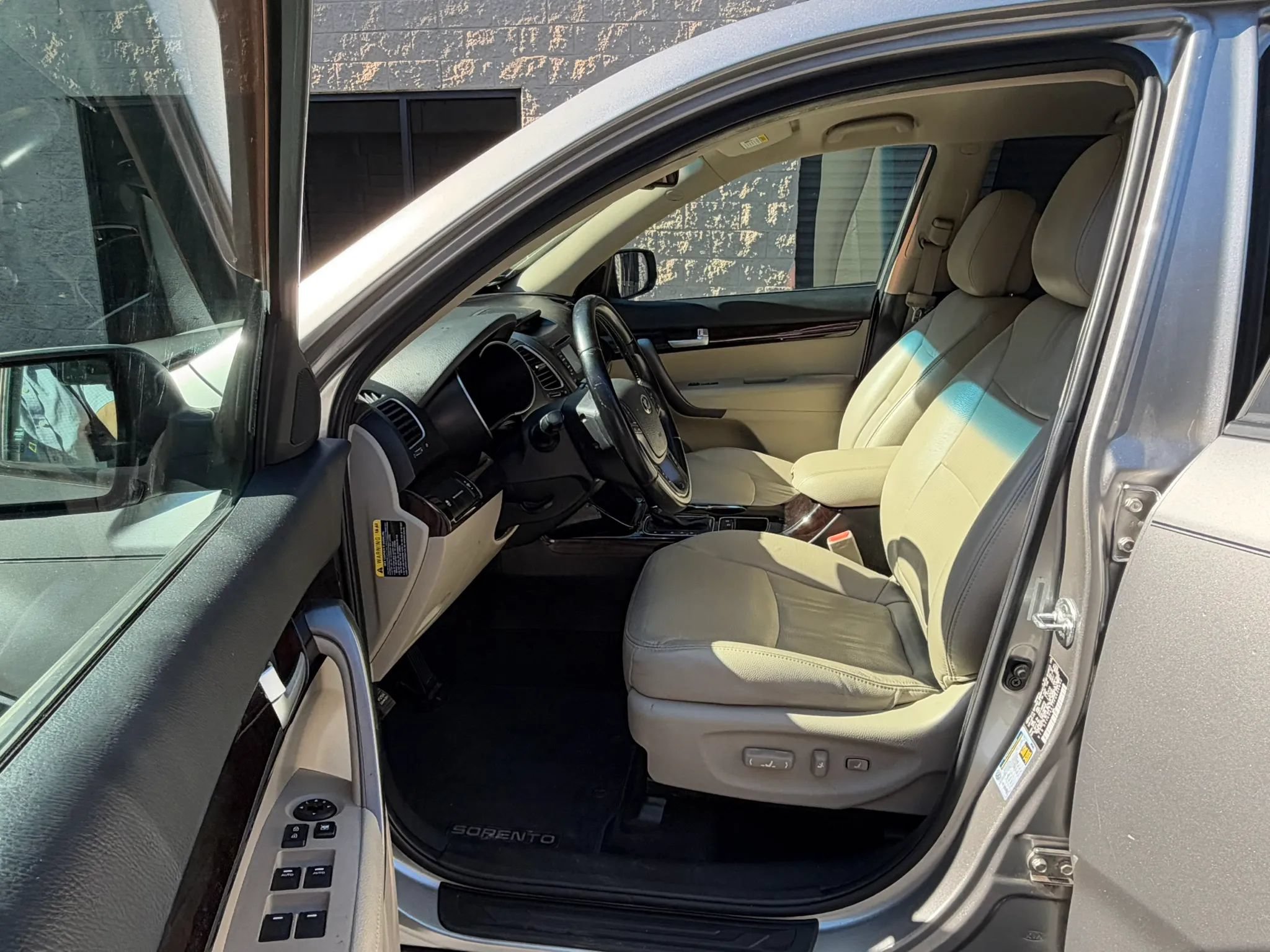 Used 2015 Kia Sorento EX FWD image 21
