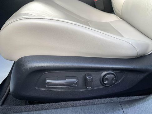 Used 2023 Honda Accord Touring image 35