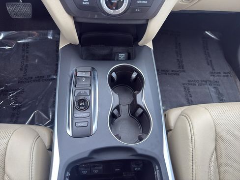 Certified 2019 Acura MDX FWD w/ Technology Package image 22