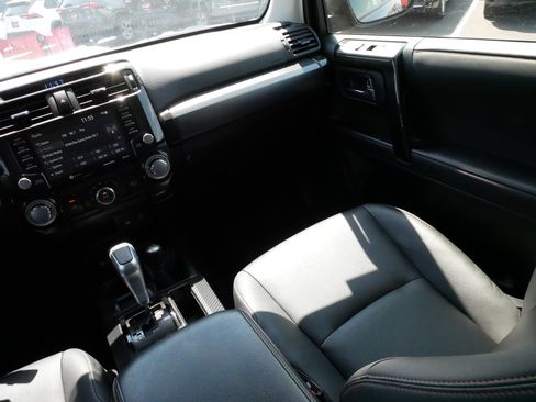 Certified 2023 Toyota 4Runner TRD Off-Road Premium w/ Off Road Premium Plus Package AWD/4WD image 11