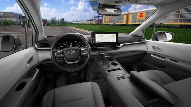 New 2026 Toyota Sienna XLE FWD image 19